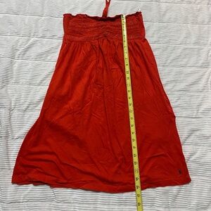 Red Hurley top size Medium